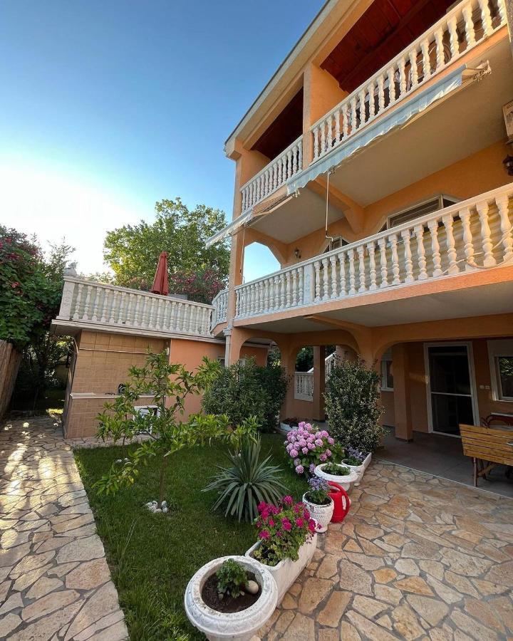 Apartments Montenegrina Ulcinj Kültér fotó